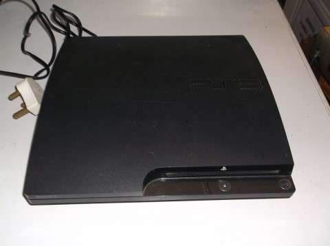 SONY PS3 PLAYSTATION CONSOLE FOR SPARES ( NOT WORKING ) MODEL NO: CECH-2504B